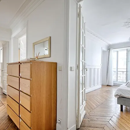 Le Petit - Appt 6p 127 M² A باريس
