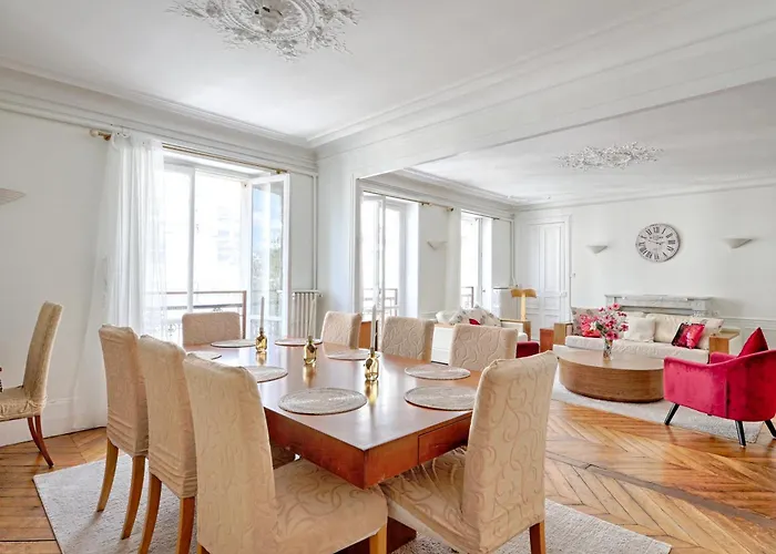 דירה Le Petit - Appt 6p 127 M² A *